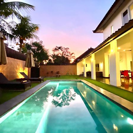 Villa Julia | Heart Of Seminyak | 350M Beach Extérieur photo