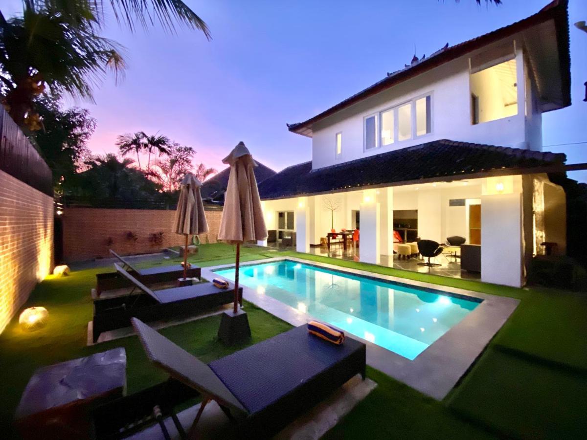Villa Julia | Heart Of Seminyak | 350M Beach Extérieur photo